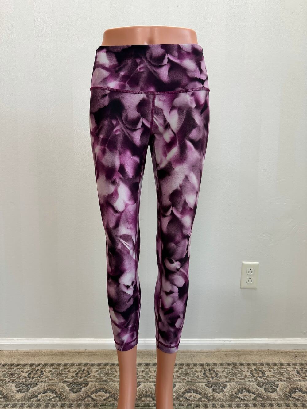 Lululemon Wunder Under Crop Hi-Rise Blush Blossom Floral Leggings Sz 8